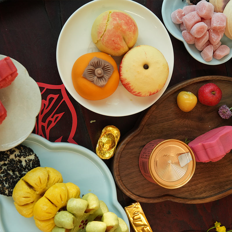 Chinese New Year gift box symbolizing blessings and good fortune Zhiweiguan