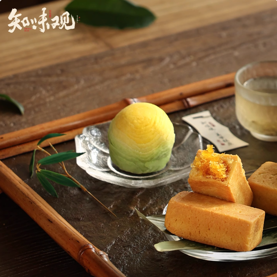 Zhiweiguan Linglong pastry coconut pineapple filling